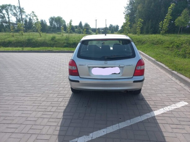 Mazda 323F, 1998 г.