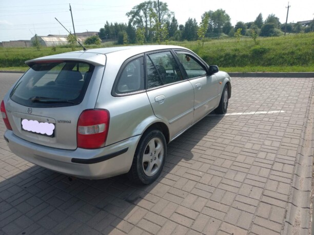 Mazda 323F, 1998 г.