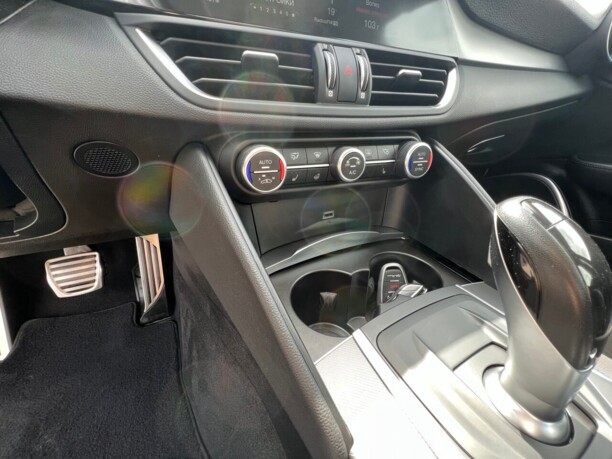 Alfa Romeo Giulia, 2019 г.