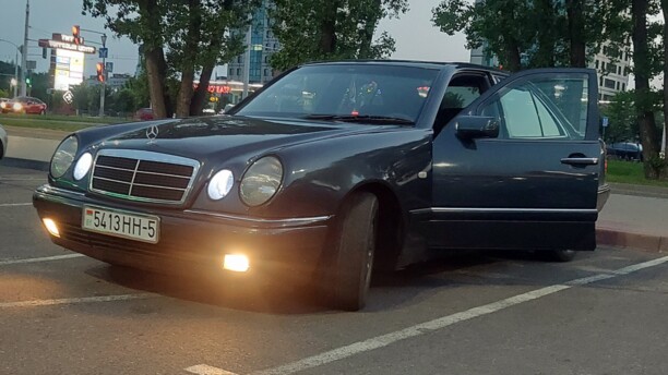 Mercedes-Benz E-Класс W210, S210, 1996 г.