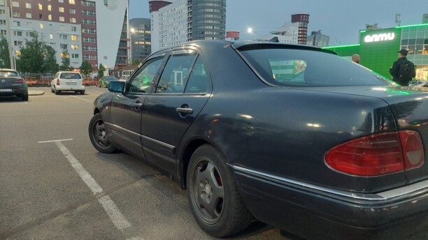 Mercedes-Benz E-Класс W210, S210, 1996 г.