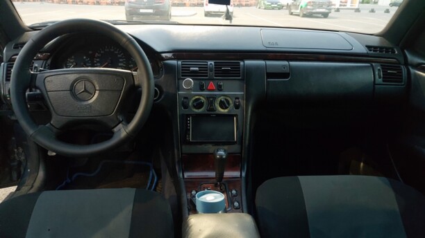 Mercedes-Benz E-Класс W210, S210, 1996 г.