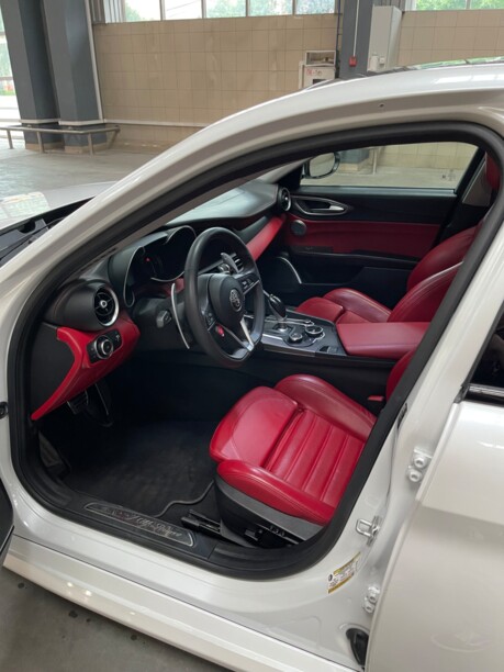 Alfa Romeo Giulia, 2018 г.