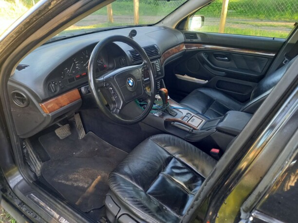 BMW 5 серия E39, 2001 г.