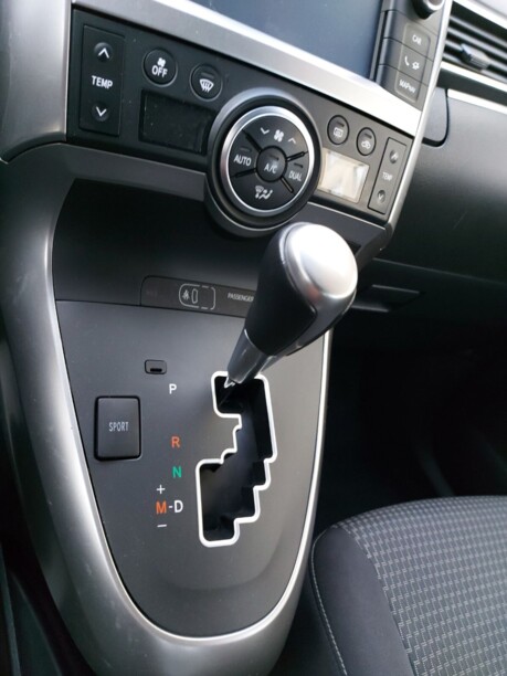 Toyota Verso I · Рестайлинг, 2014 г.