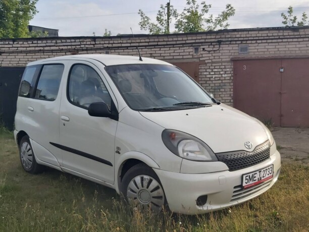 Toyota Yaris Verso, 2003 г.