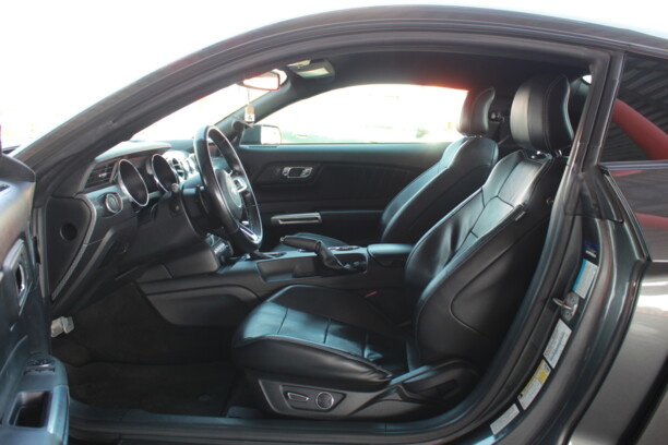 Ford Mustang VI, 2015 г.
