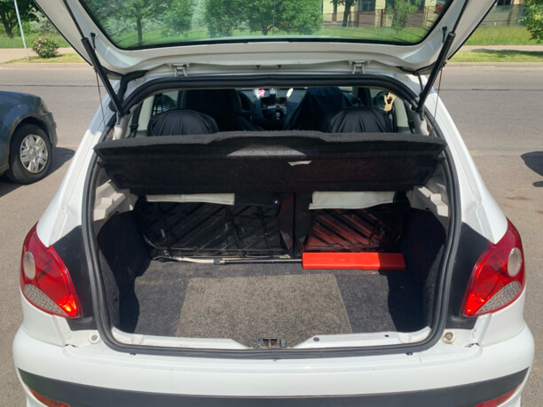 Peugeot 206 Plus, 2011 г.