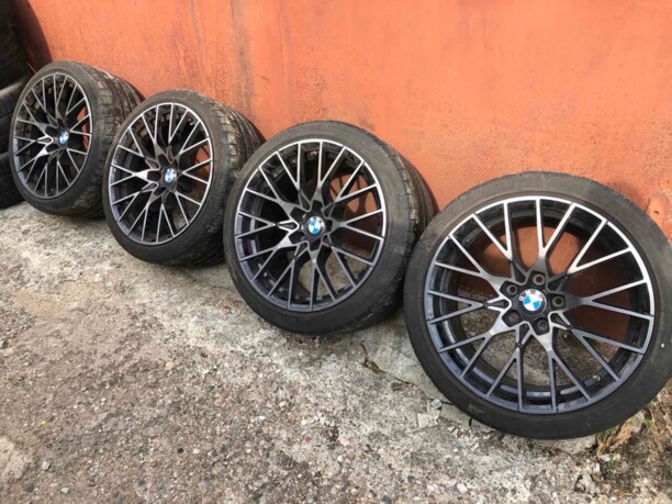 BMW 788 стиль. 9x19 5x120 4 шт.