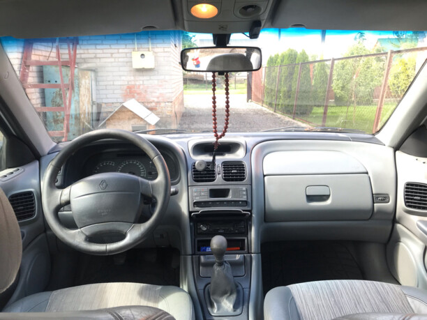 Renault Laguna I · Рестайлинг, 2000 г.