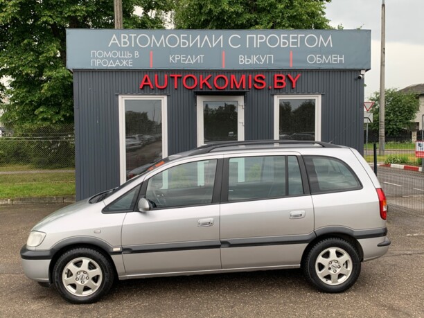 Opel Zafira A, 7 мест, 2000 г.