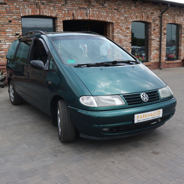 Volkswagen Sharan I, 7 мест, 1998 г.