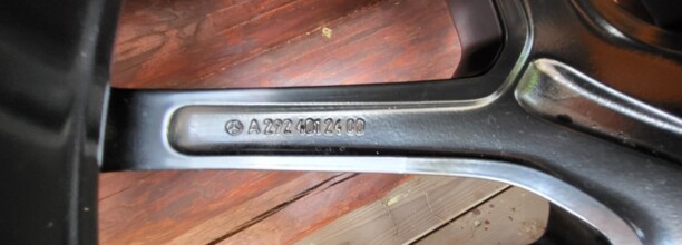 Оригинал мерседес 10x22 5x115 4 шт.