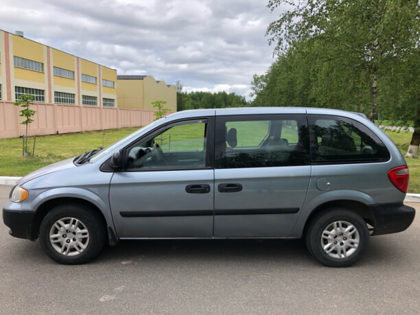 Dodge Caravan IV, 7 мест, 2005 г.