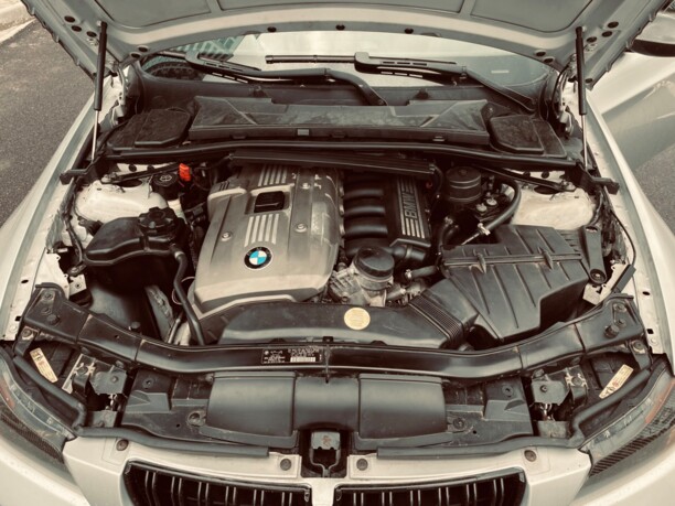 BMW 3 серия E90, E91, E92, E93, 2005 г.