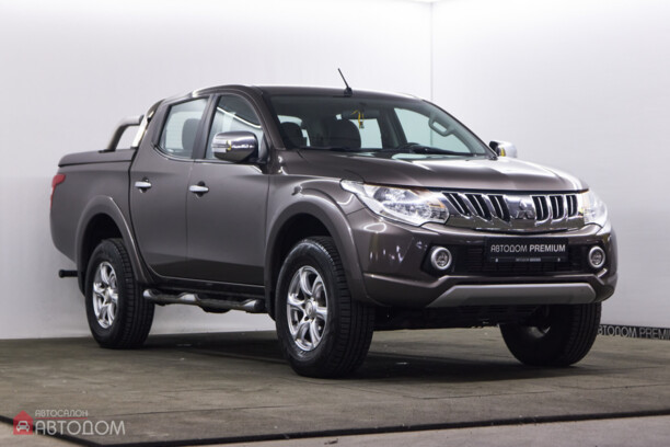 Mitsubishi L200 V, 2015 г.