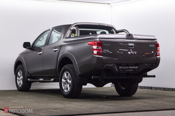Mitsubishi L200 V, 2015 г.