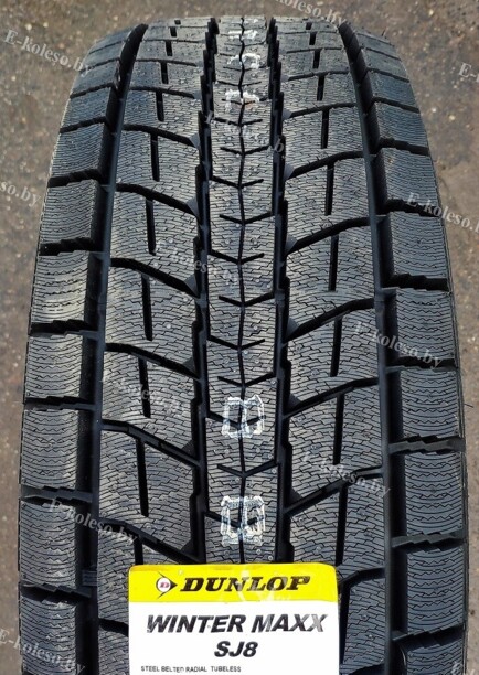 Легковые шины Dunlop Winter Maxx Sj8 235/65 R18 4 шт.