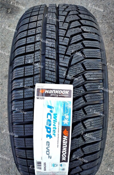Легковые шины Hankook Winter I*cept Evo2 W320 245/45 R18 4 шт.