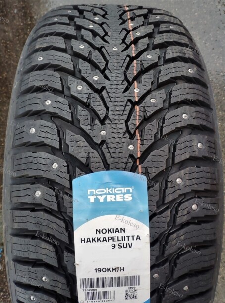 Легковые шины Nokian Hakkapeliitta 9 Suv 215/65 R17 4 шт.