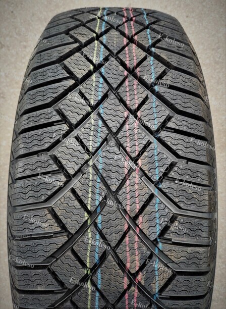 Легковые шины Continental Vikingcontact 7 255/40 R19 4 шт.