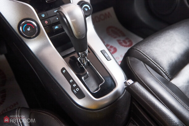 Chevrolet Cruze J300 · Рестайлинг, 2015 г.