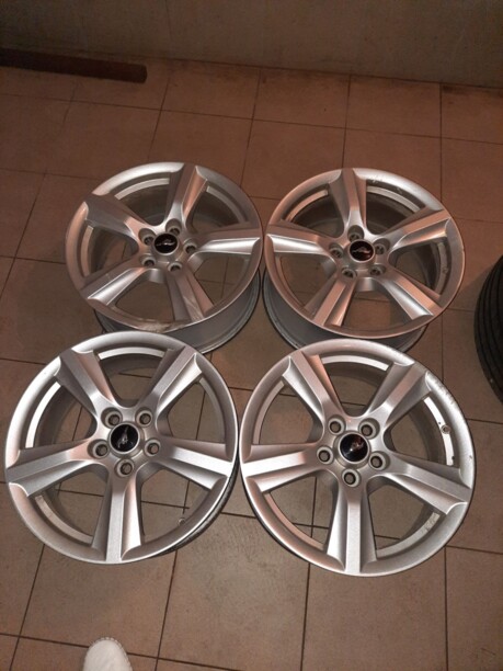 Ford 3.5x17 5x114.3 4 шт.