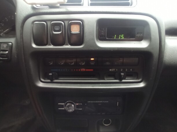 Mazda 323F, 1998 г.