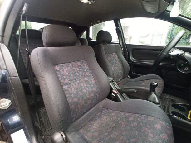 Mazda 323F, 1998 г.
