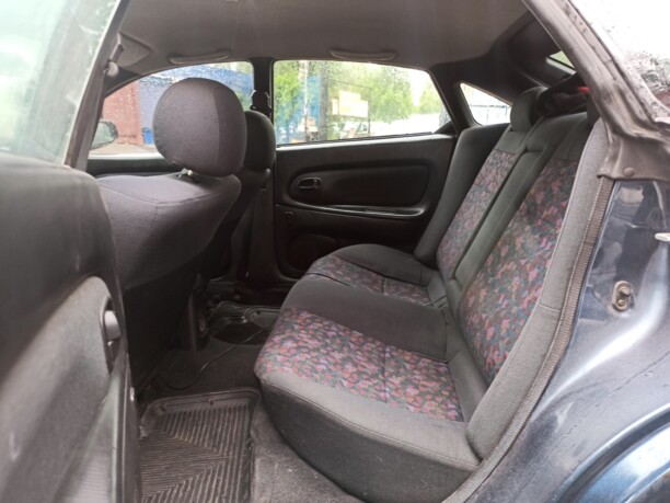Mazda 323F, 1998 г.