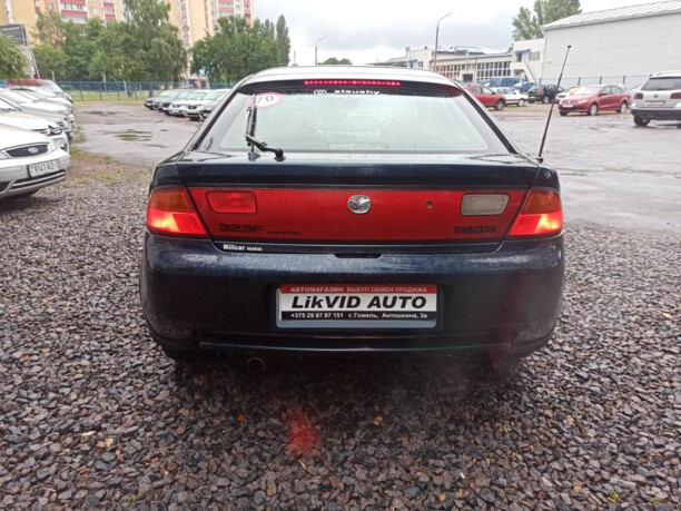 Mazda 323F, 1998 г.