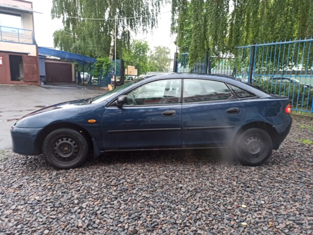 Mazda 323F, 1998 г.
