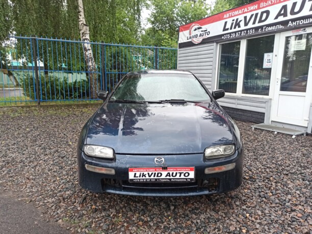 Mazda 323F, 1998 г.