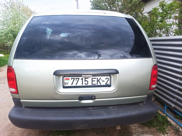 Dodge Caravan III, 7 мест, 2000 г.