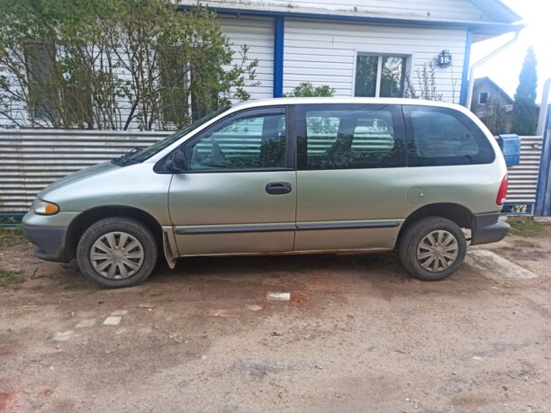 Dodge Caravan III, 7 мест, 2000 г.