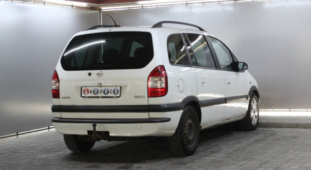 Opel Zafira A · Рестайлинг, 7 мест, 2004 г.
