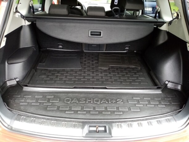 Nissan Qashqai+2 I, 7 мест, 2009 г.