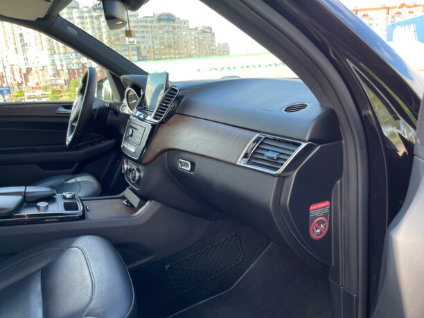 Mercedes-Benz GLE W166, 2015 г.
