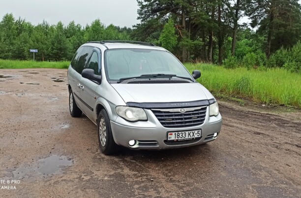 Chrysler Grand Voyager IV, 7 мест, 2004 г.