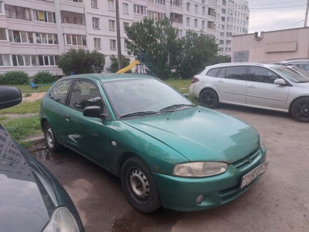 Mitsubishi Colt V, 1999 г.