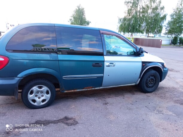 Dodge Caravan IV, 7 мест, 2001 г.