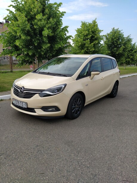 Opel Zafira C · Рестайлинг, 7 мест, 2018 г.