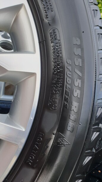Легковые шины Michelin LATITUDE X-ICE 235/55 R18 4 шт.