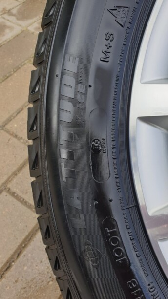 Легковые шины Michelin LATITUDE X-ICE 235/55 R18 4 шт.