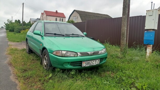 Mitsubishi Colt V, 1999 г.