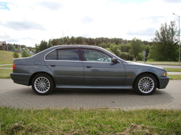 BMW 5 серия E39, 2001 г.