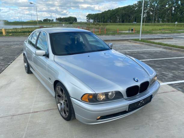BMW 5 серия E39, 2001 г.