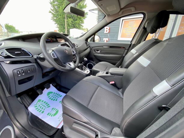 Renault Grand Scenic III · Рестайлинг, 7 мест, 2012 г.