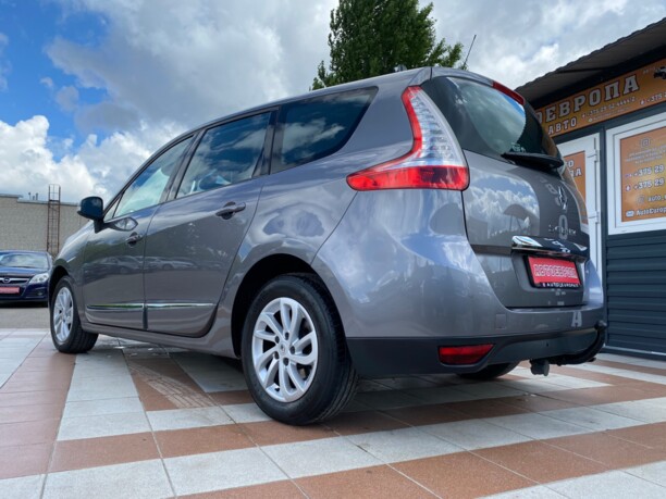 Renault Grand Scenic III · Рестайлинг, 7 мест, 2012 г.