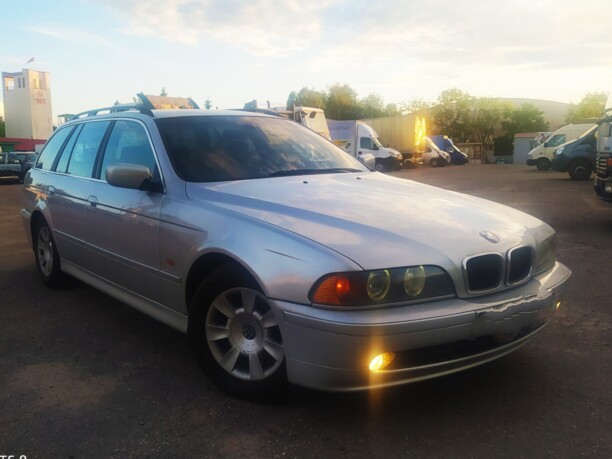BMW 5 серия E39, 2001 г.